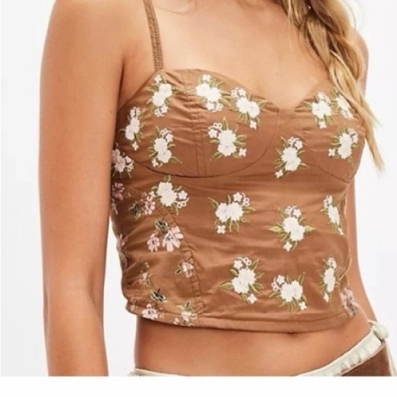 Free People Tops - Free People Tank Top Blouse Brown Flowers Size Medium Croptop Elastic